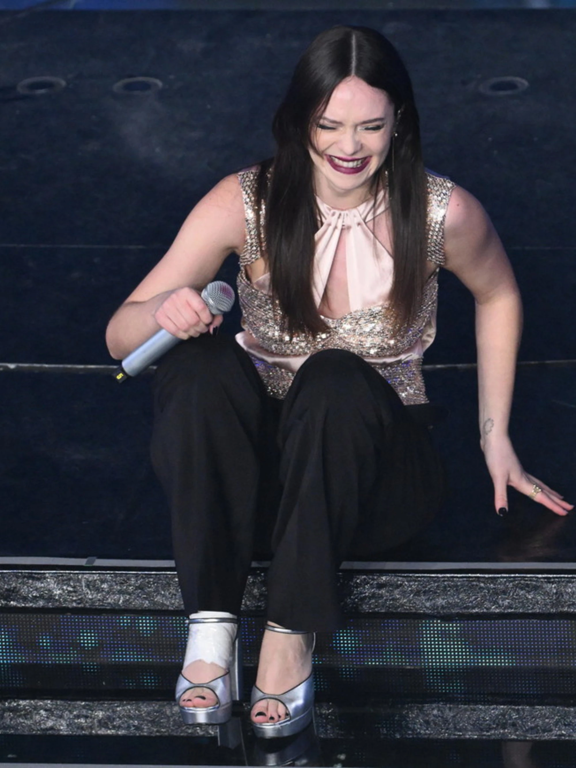 Fedez non c'è, Francesca Michielin sbotta: "Ma che ca***"