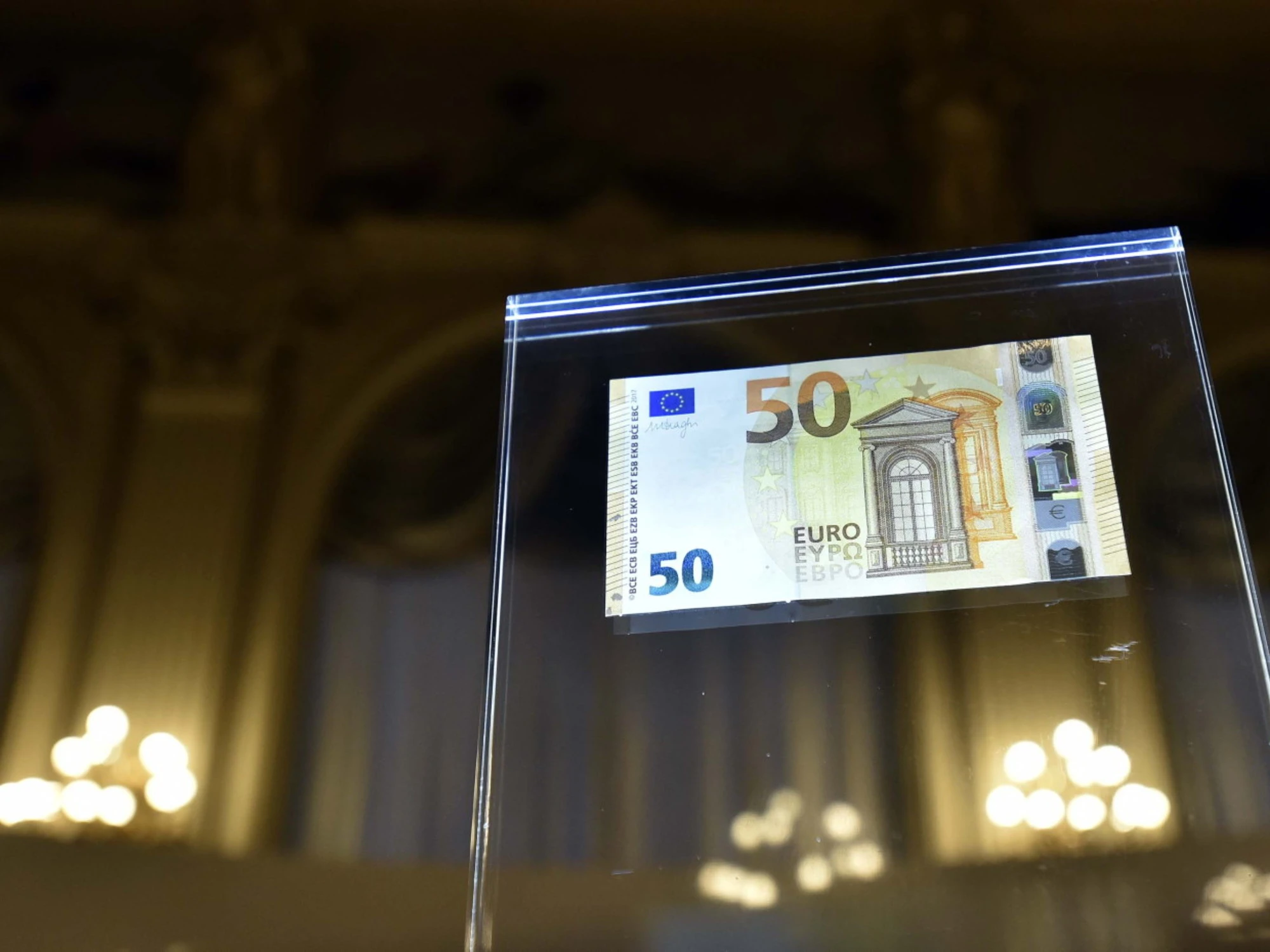 Pensioni, fino a 7.000 euro in più per chi resta a lavoro