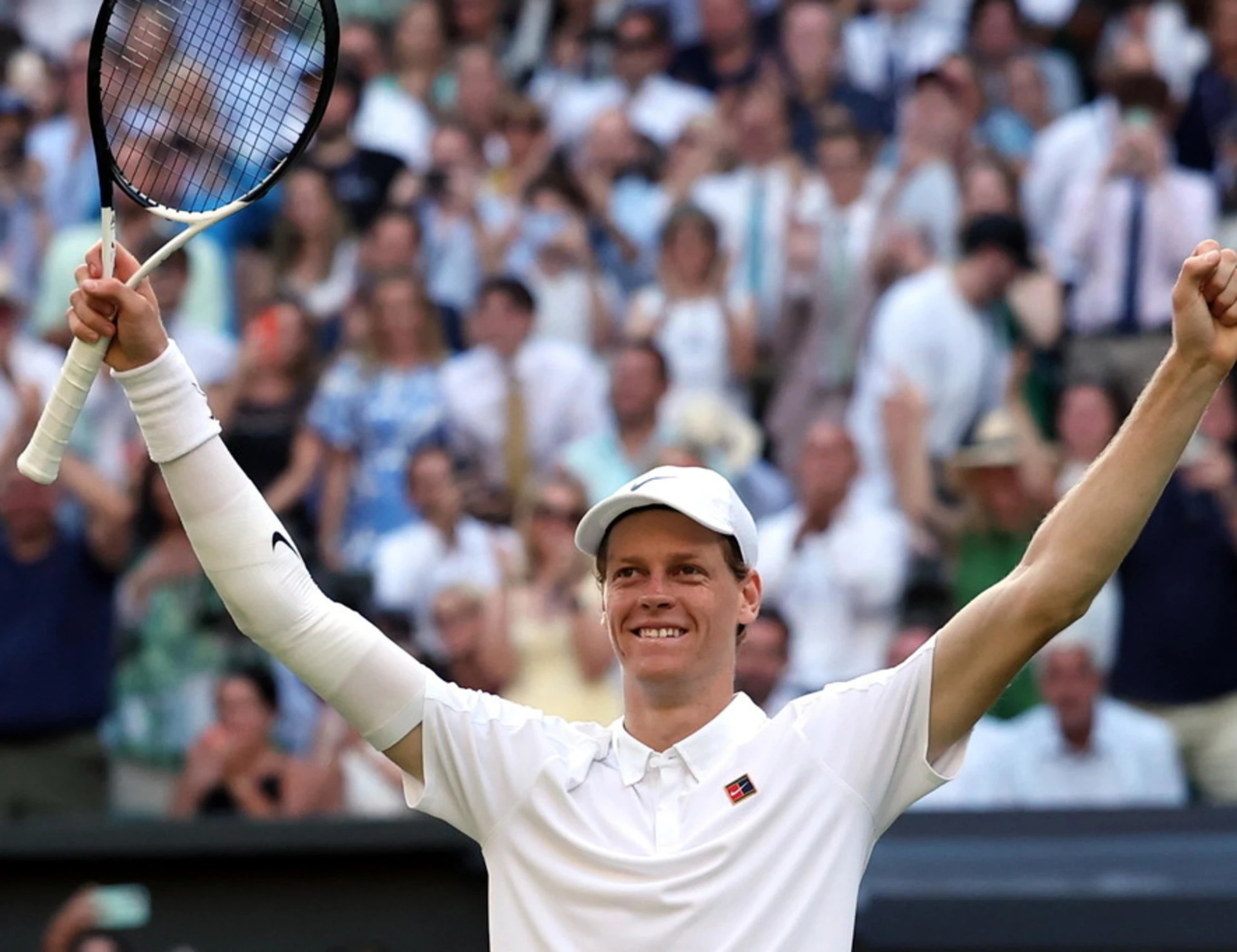 Sinner, re a Wimbledon: doma Alcaraz e scrive la storia del tennis