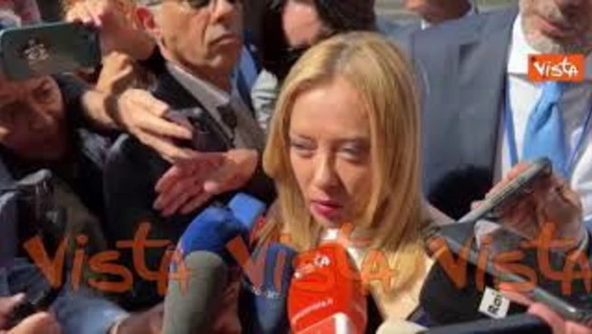 https://media.liberoquotidiano.it/-psusIgf0CnL3cT0ikUOmXMWFfM_uHSHtpUTw2BYqx0/width:800/quality:90/aW1hZ2VzLzIwMjUvMDkvMjMvMTcwMTEzNjEzLTRhMjgzMGJlLTFkZjYtNDU0Yy1iY2I0LWY4OTRkYmZhNDkzMi5qcGc.webp