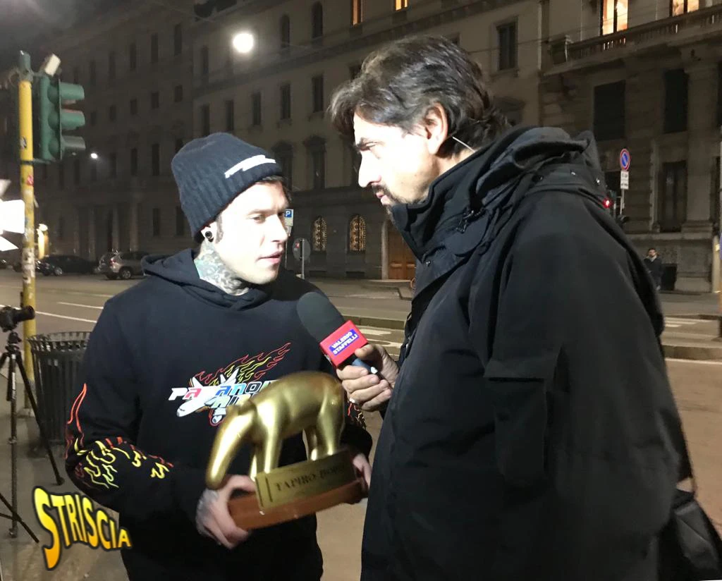 Striscia la Notizia, Fedez e le corna a Chiara Ferragni: agguato di Staffelli, la piccantissima verità