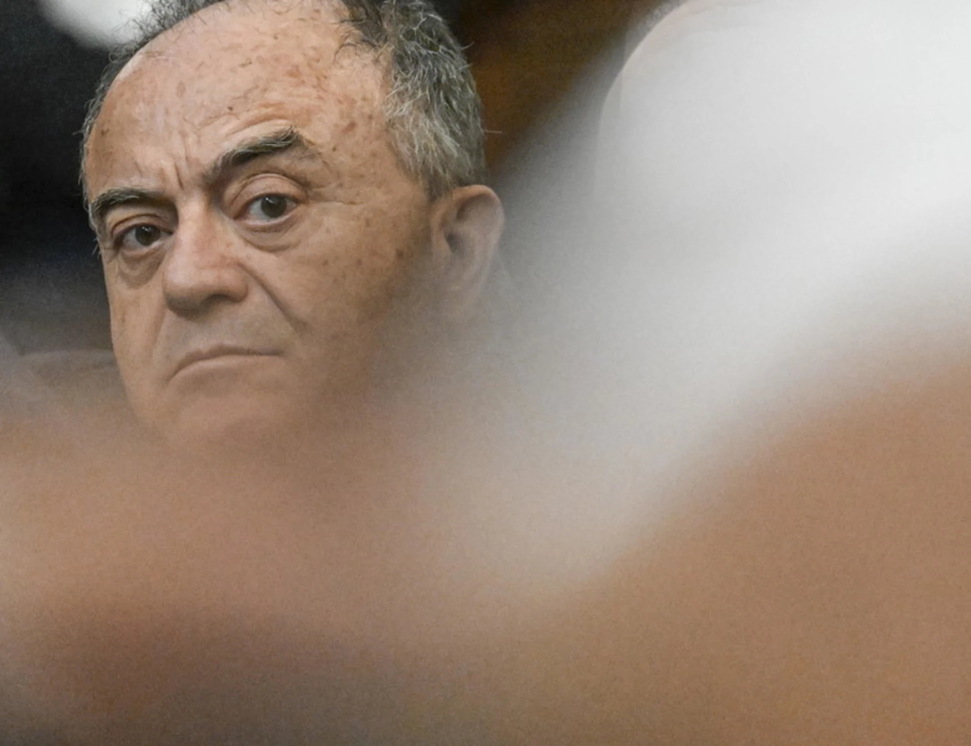 Referendum giustizia, "bella ciao" e champagne: toghe rosse in festa al tribunale di Napoli