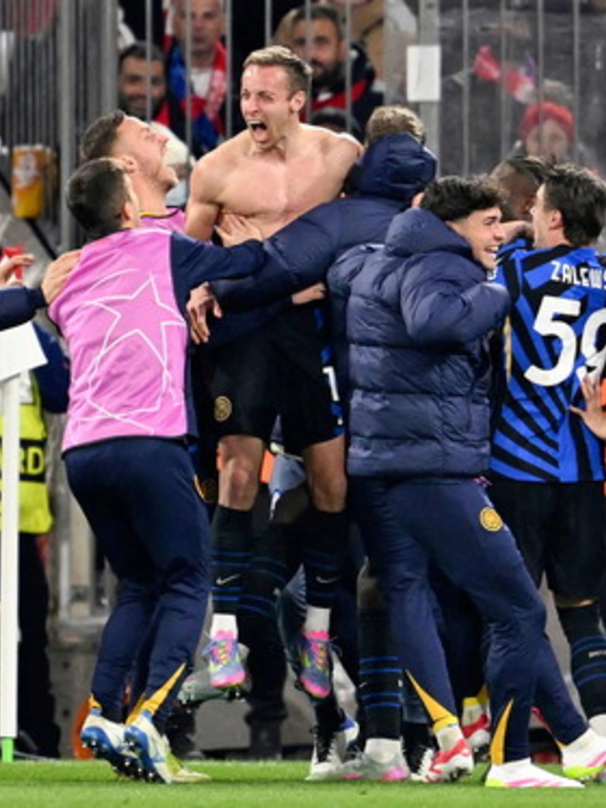 Bayern-Inter, il dolore di Frattesi dopo il gol: "C'è stato il suo zampino"