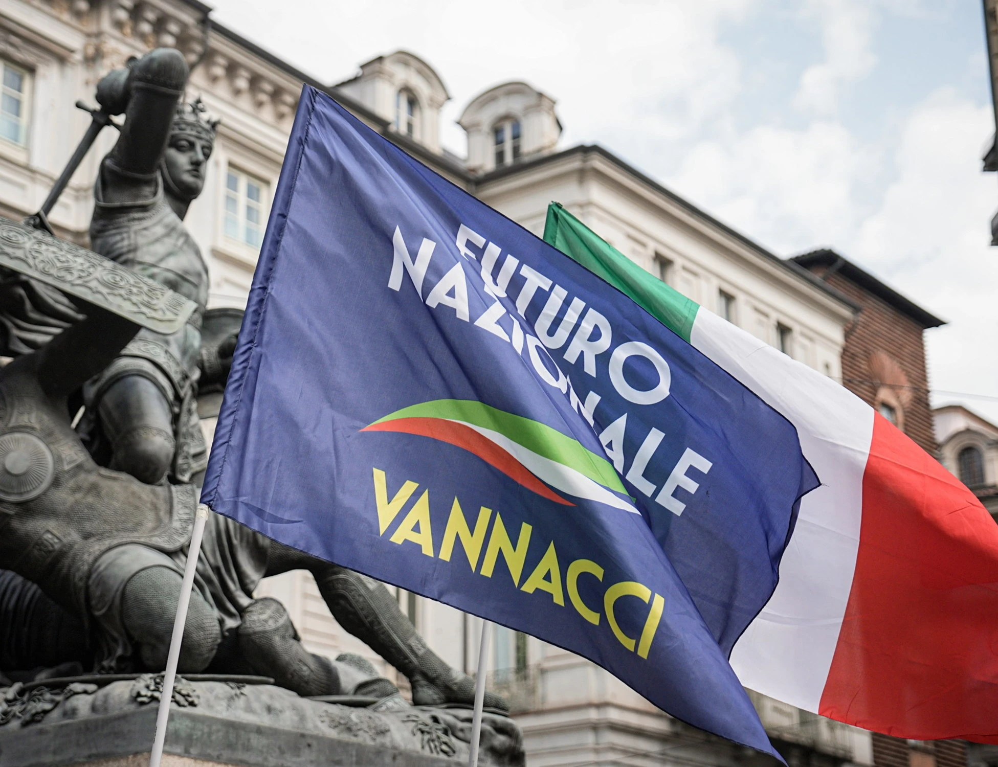 Generale Vannacci indagato dalla Procura militare: rumors, per cosa rischia