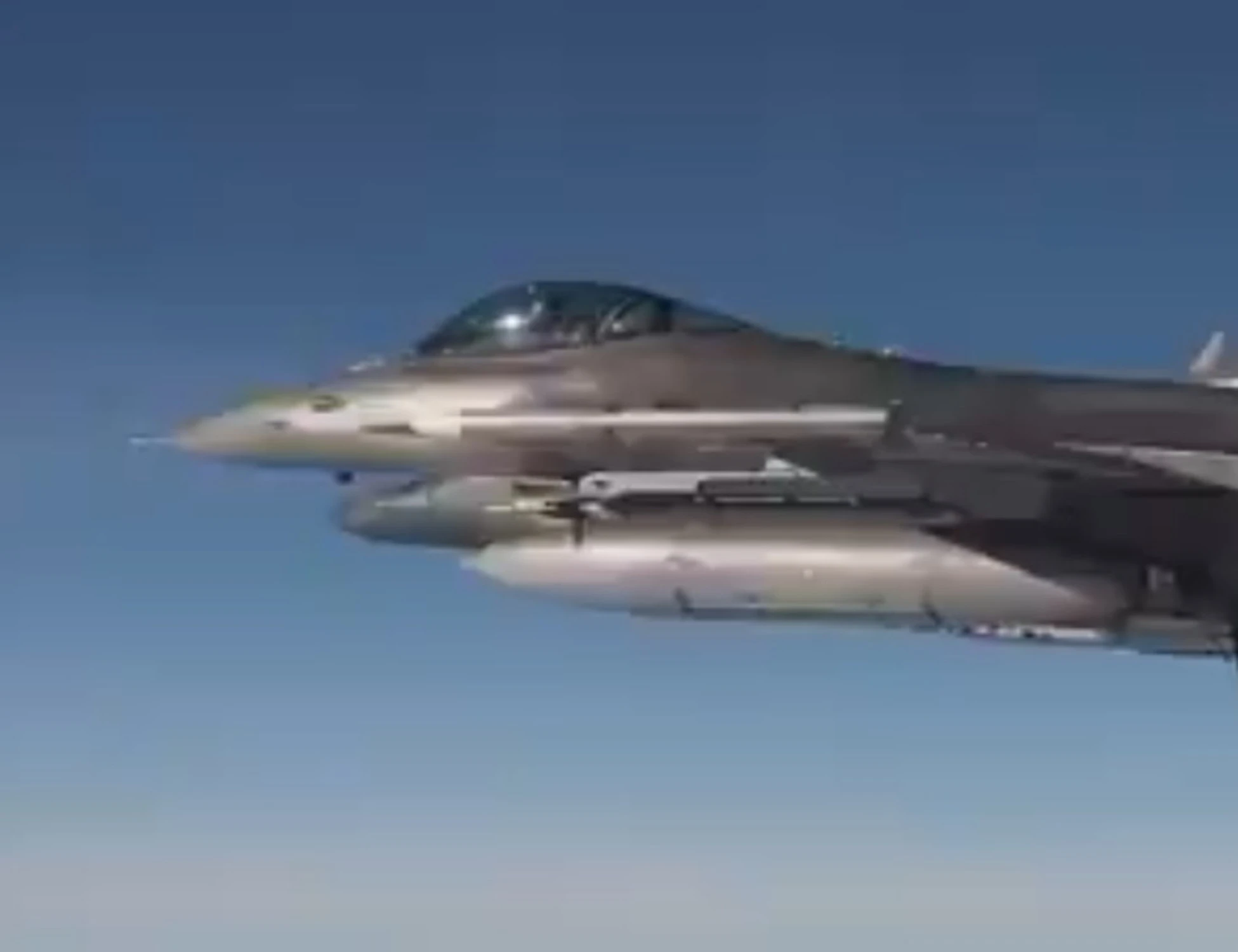 La Russia attacca l'Ucraina, Nato e Polonia fanno decollare i jet