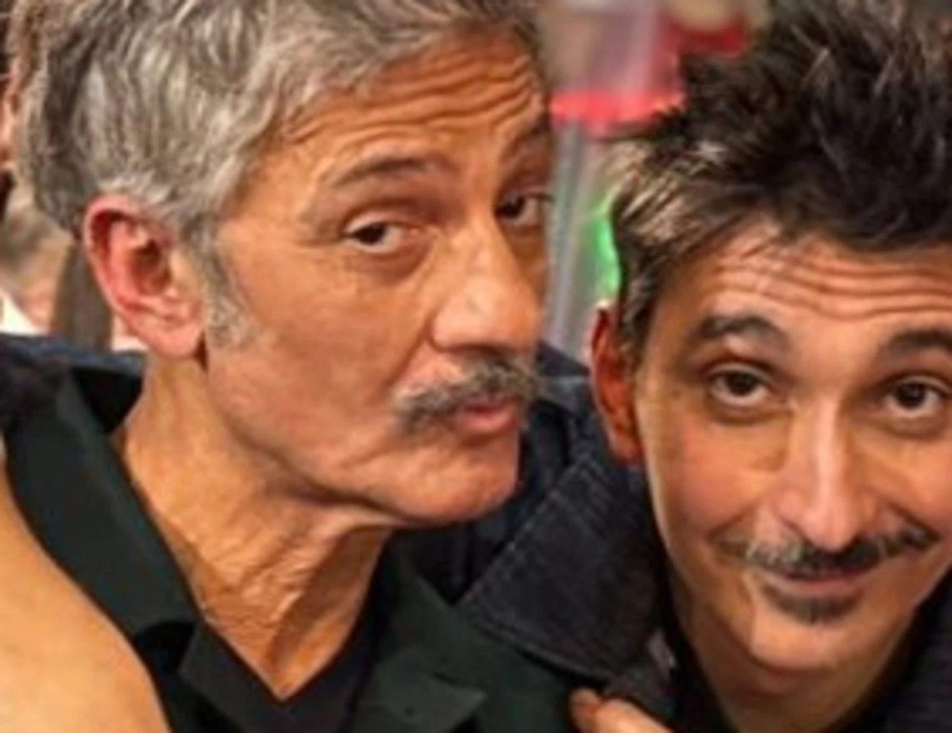 La Pennicanza, Tony Pitony spiazza Fiorello: "Le foto dei piedi"