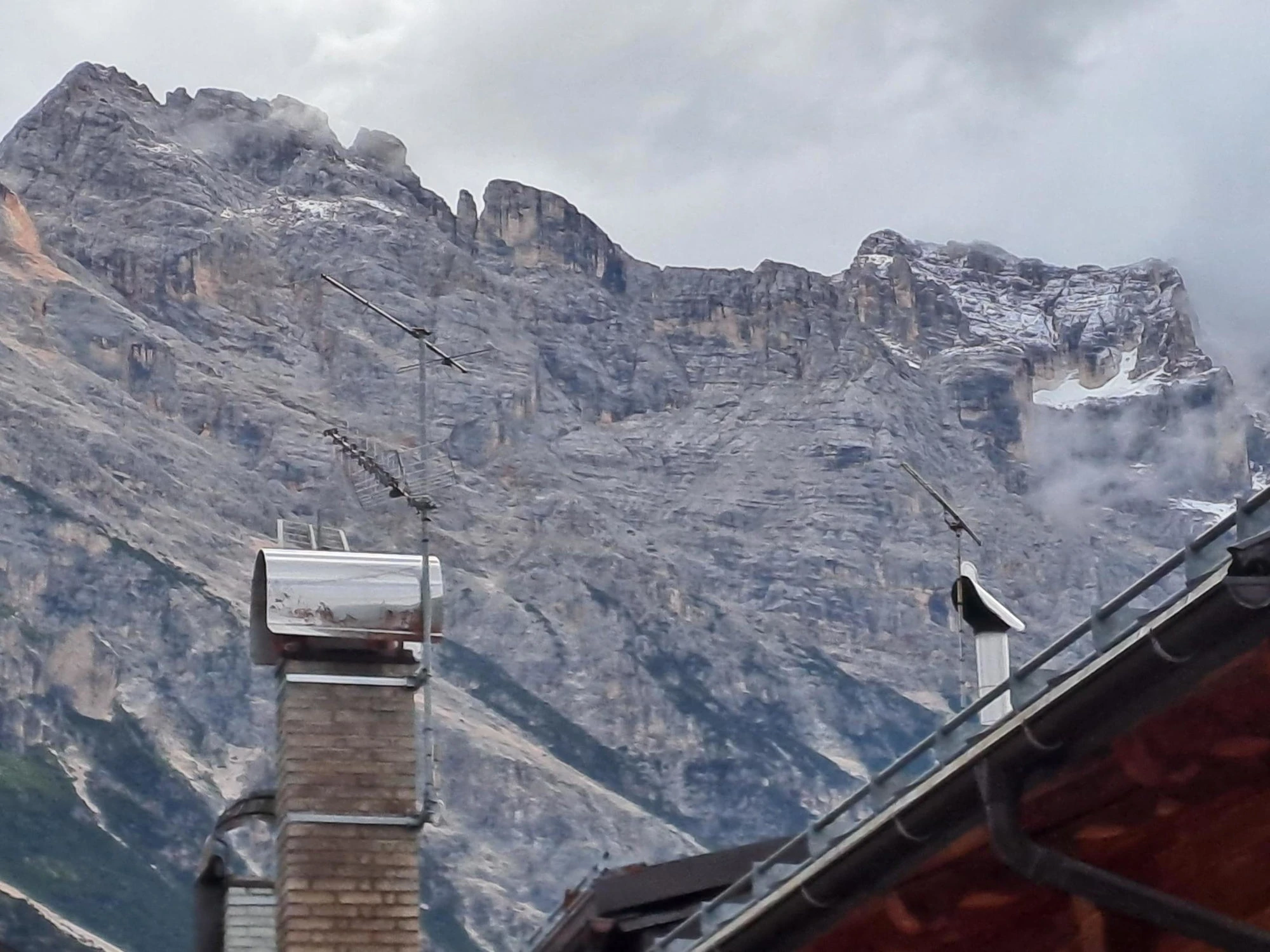 Meteo, "mai così freddo da un secolo": -15°, le zone più colpite