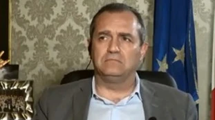 Luigi De Magistris a L'aria che tira: "Il governo si arrocca negli Stati generali, ma c'è una bomba sociale e il timer è già innescato"