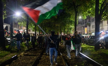 https://media.liberoquotidiano.it/02gh_DRPCWZcFB6-X56xsw-ZHfLIAoDamTKfMt7ybhA/width:800/quality:90/aW1hZ2VzLzIwMjUvMTAvMDMvMDYzNTA3NjQyLWZiMDliMTVhLTlhYmQtNDEwYS1iNGU3LTBmODAxN2VlYzM3NC5qcGc.webp