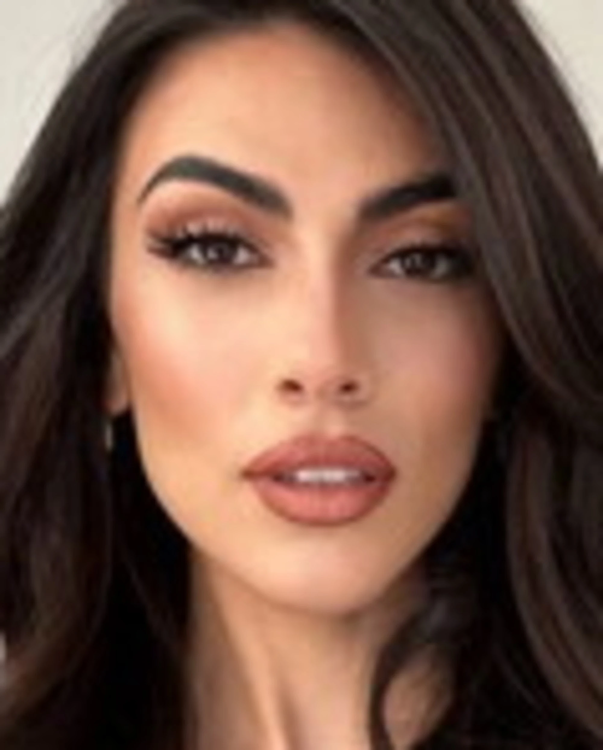 Giulia Salemi, "tutti abbiamo paura": lo sfogo dopo l'attacco all'Iran