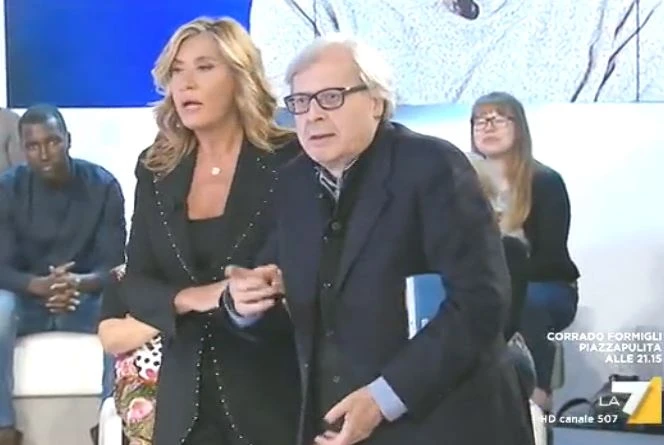 Myrta Merlino lascia Vittorio Sgarbi fuori dallo studio a L'aria che tira: "Sei in ritardo"