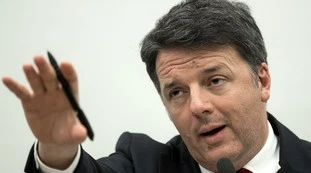 Fase 2, lo sfogo rubato di Matteo Renzi: "Questi non riaprono un cavolo", poi l'avvertimento: "Ci vediamo in Aula"