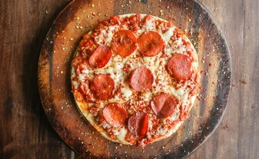 Margherita a 17 euro, pizza con acqua di mare e un consiglio per tutti...