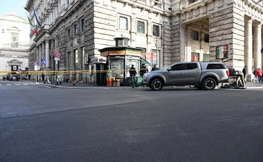 Roma, finto agente segreto: l'arresto a pochi passi da Palazzo Chigi, una truffa da film