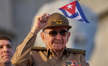 Gli Usa incriminano Raul Castro. Trump: "Stiamo liberando Cuba"