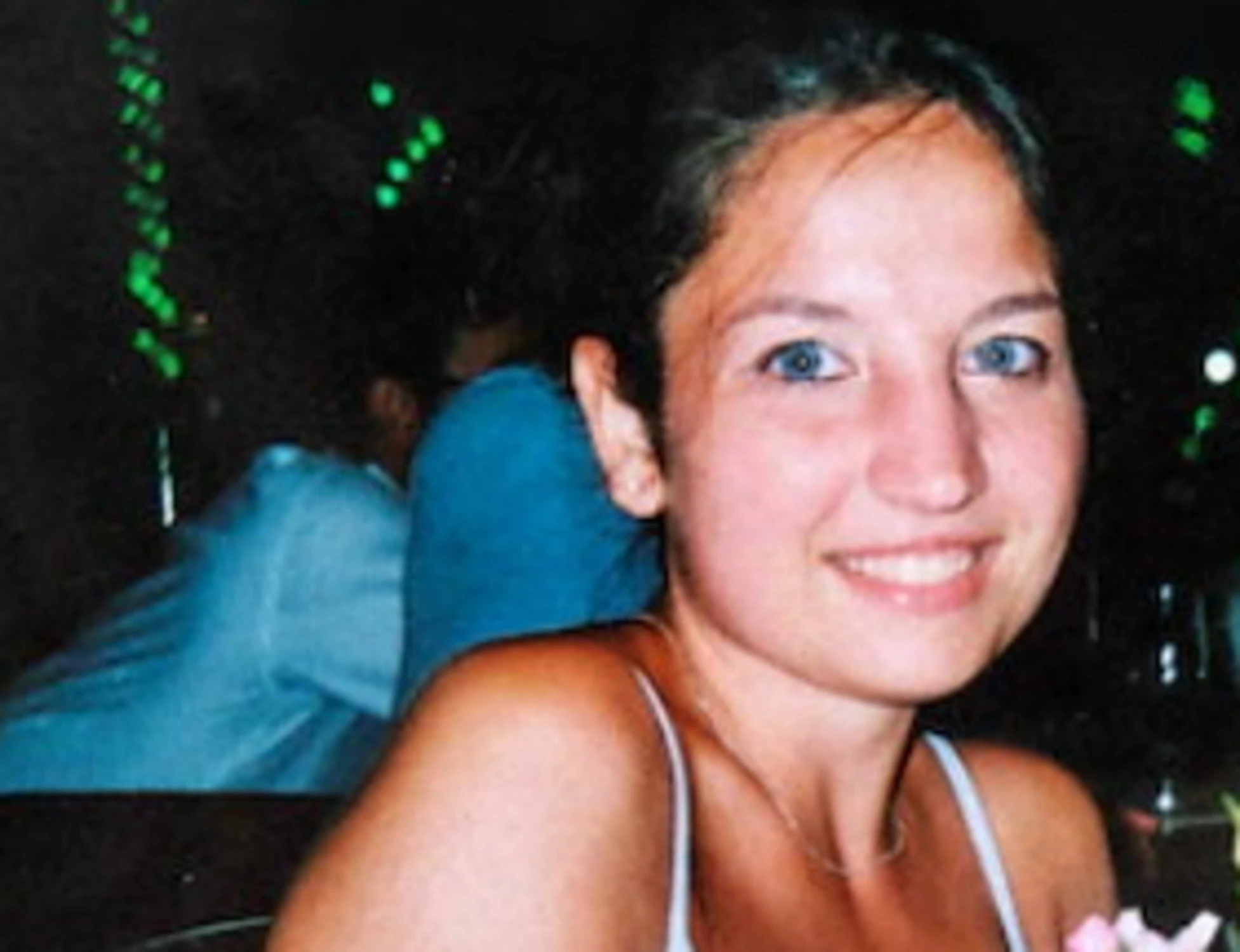 Garlasco, "riesumare il corpo di Chiara": cosa c'è dietro l'ipotesi