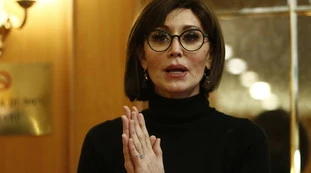 Anna Maria Bernini, lo scatto e i video tutt'altro che istituzionali: così conquista gli elettori di Forza Italia