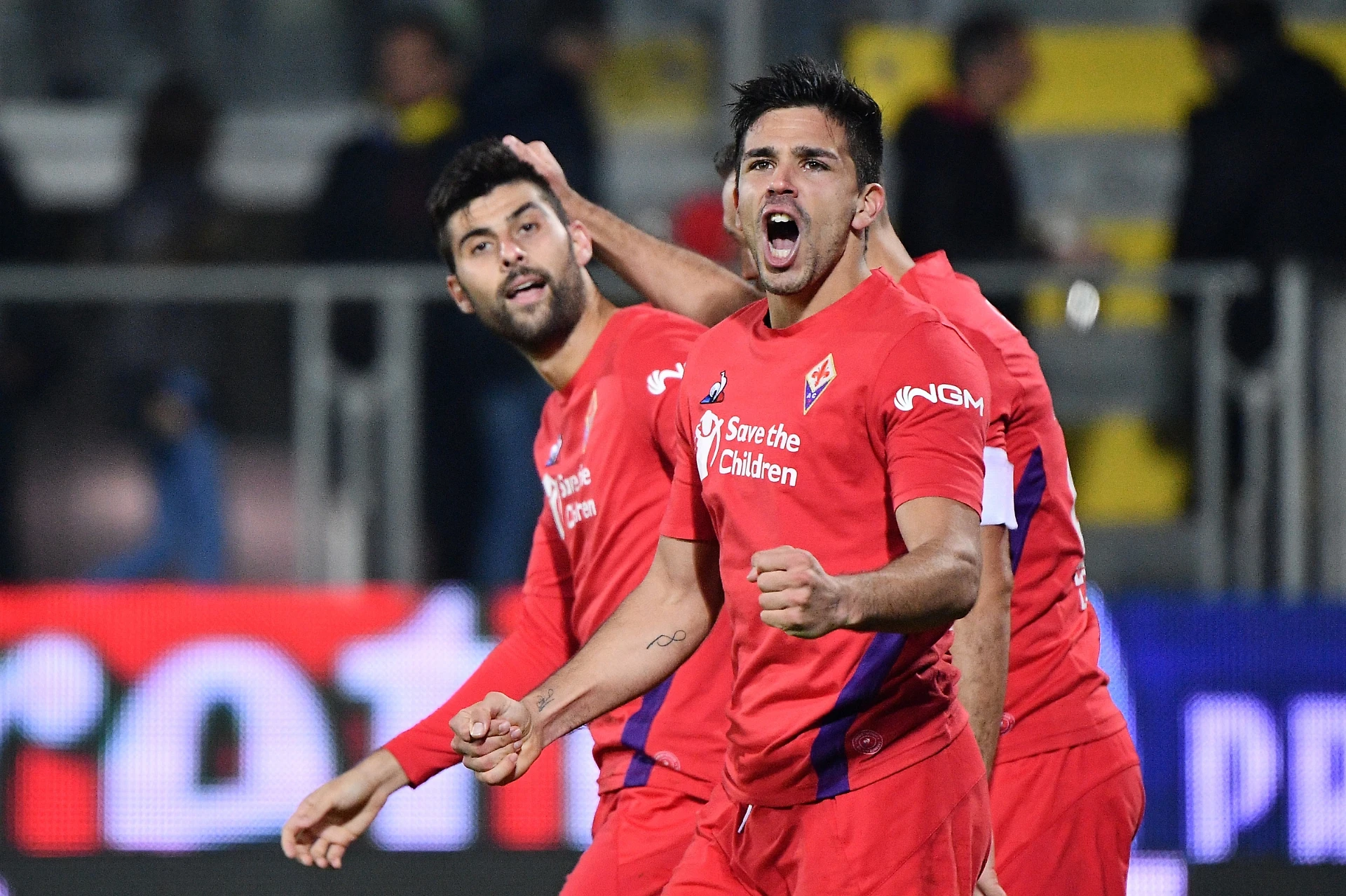 Serie A, Fiorentina beffata dal Frosinone: apre Benassi, supergol Pinamonti all'89'