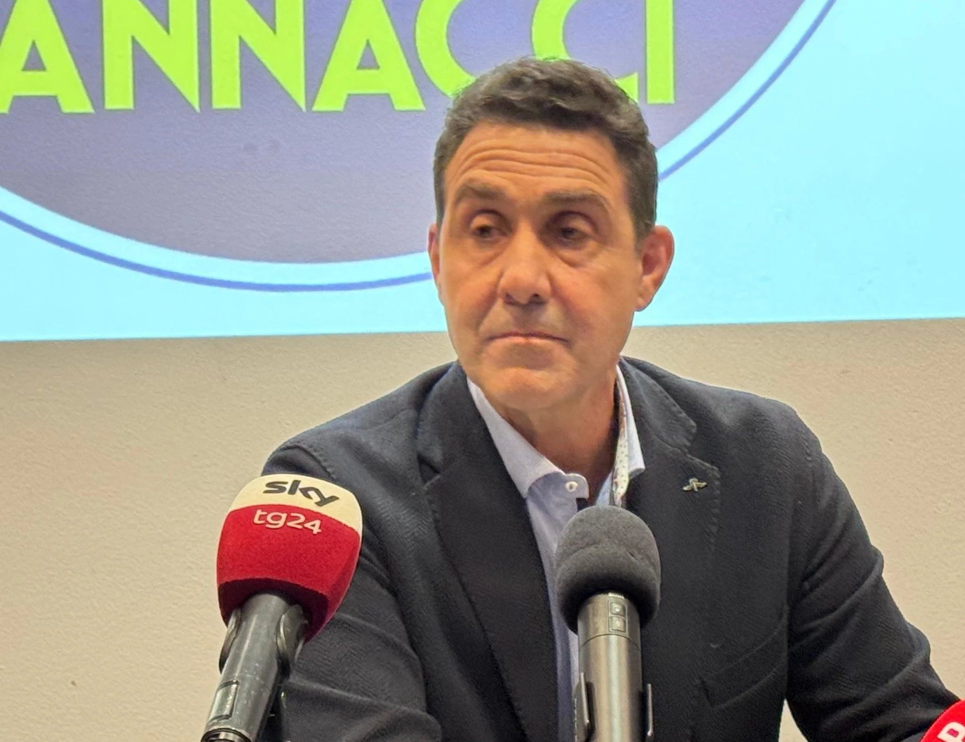 Generale Vannacci, ritirata sull'Ucraina: "Perché votiamo la fiducia"