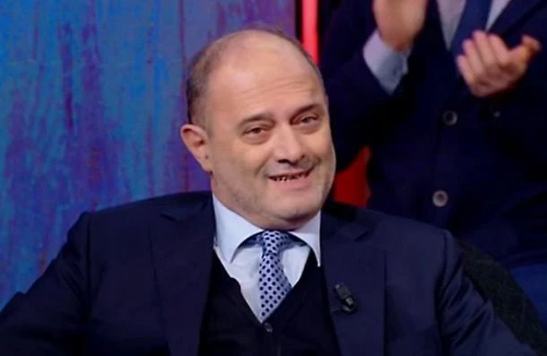 Franco Bechis su Giuseppe Conte: "Supercazzole e musi lunghi, che autogol il discorso sul Mes"