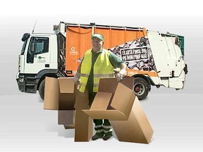 Feste natalizie sostenibili con la raccolta differenziata di carta e cartone