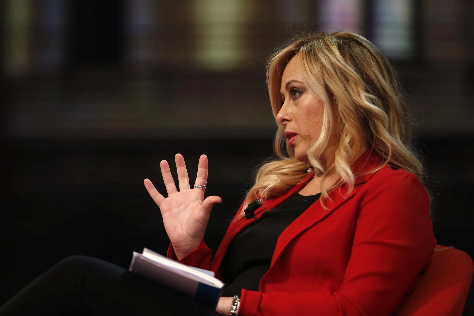 Immigrati, la denuncia di Giorgia Meloni: "L'Italia sta per diventare il campo profughi d'Europa"