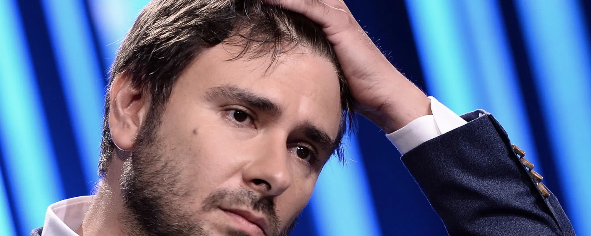 Leggi l'articolo: Di Battista ricoverato, delirio complottista: "Ale È stato avvelenato, chi c'è dietro..."