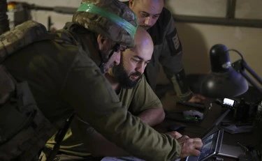 Ucraina, dopo 4 anni di guerra Putin è impantanato anche grazie a Trump