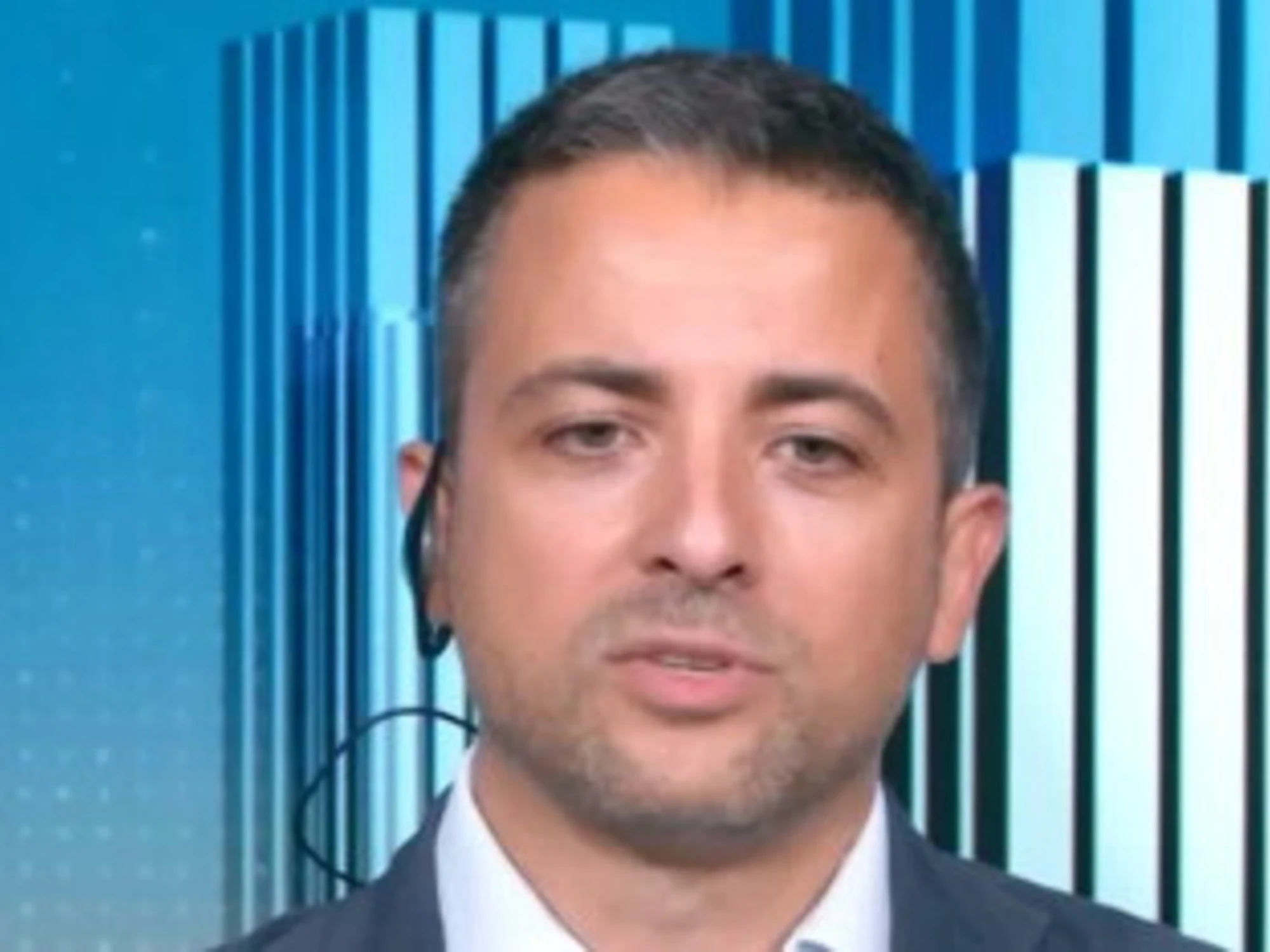 4 di Sera, Furfaro e la sceneggiata sulla Flotilla: "Mi indigno!"