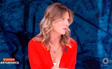 https://media.liberoquotidiano.it/0IyU35lGRrYmPOl5s2yxNvdDzSuL8IvfKoxNcAnuZI0/width:800/quality:90/aW1hZ2VzLzIwMjUvMDkvMDMvMTMwNDUzMTM2LTg1MTM3ZTNkLWQyOWQtNDE2OS04Yzk5LWE0NTQyYTk0YzhjMy5qcGc.webp