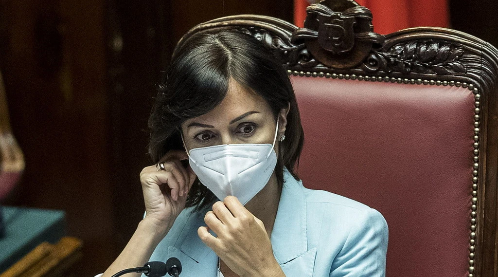 Mara Carfagna rompe il silenzio dall'ospedale: "Momento complicato, tornerò presto"