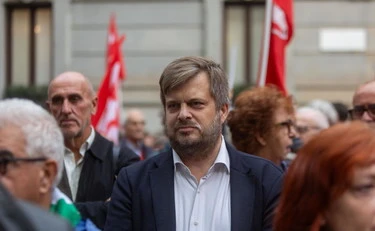 Il Pd sta con gli abusivi, ma si arrabbia se glielo fai notare