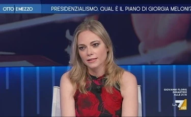 Michela Ponzani: "Con Meloni cambio di regime". Insorge Fdi: "Complimenti"