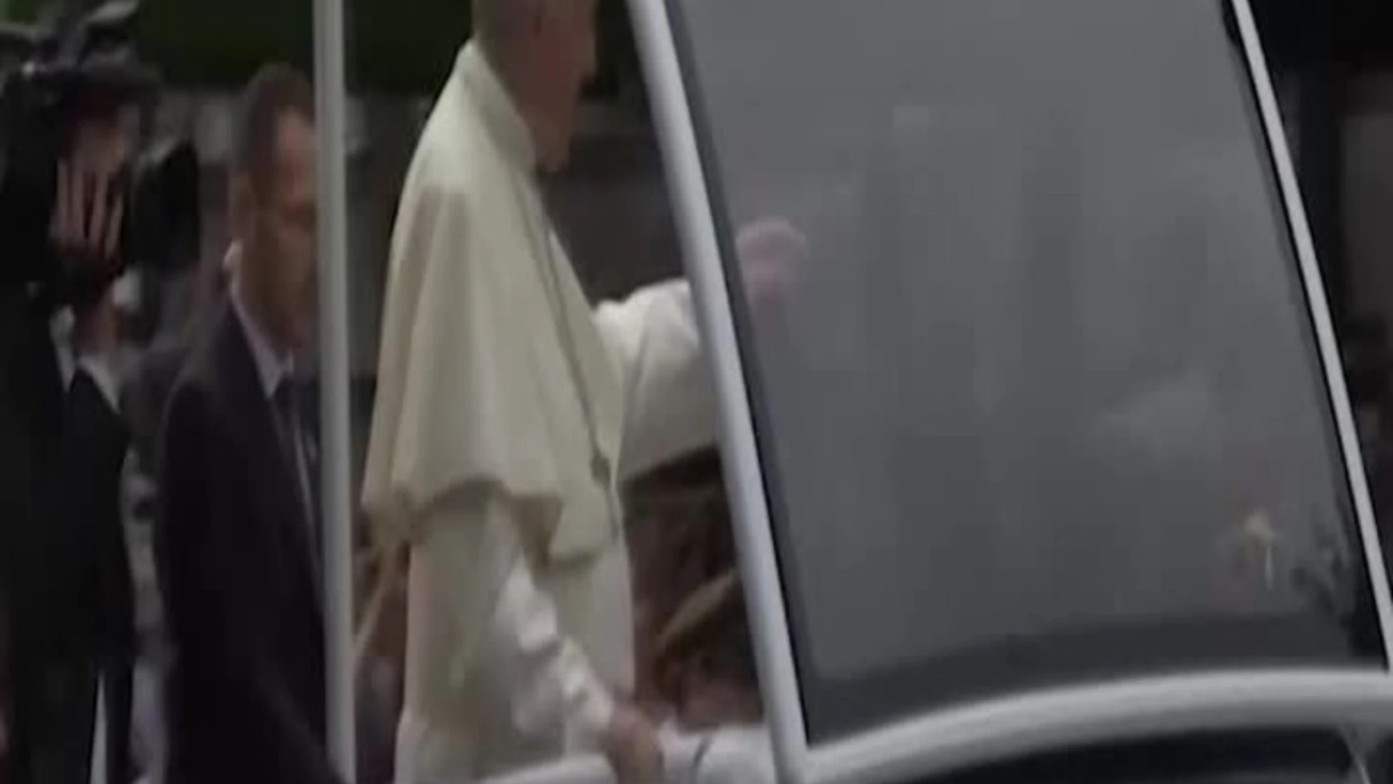 Papa Francesco, Meloni: "Figura che ha segnato il nostro tempo"