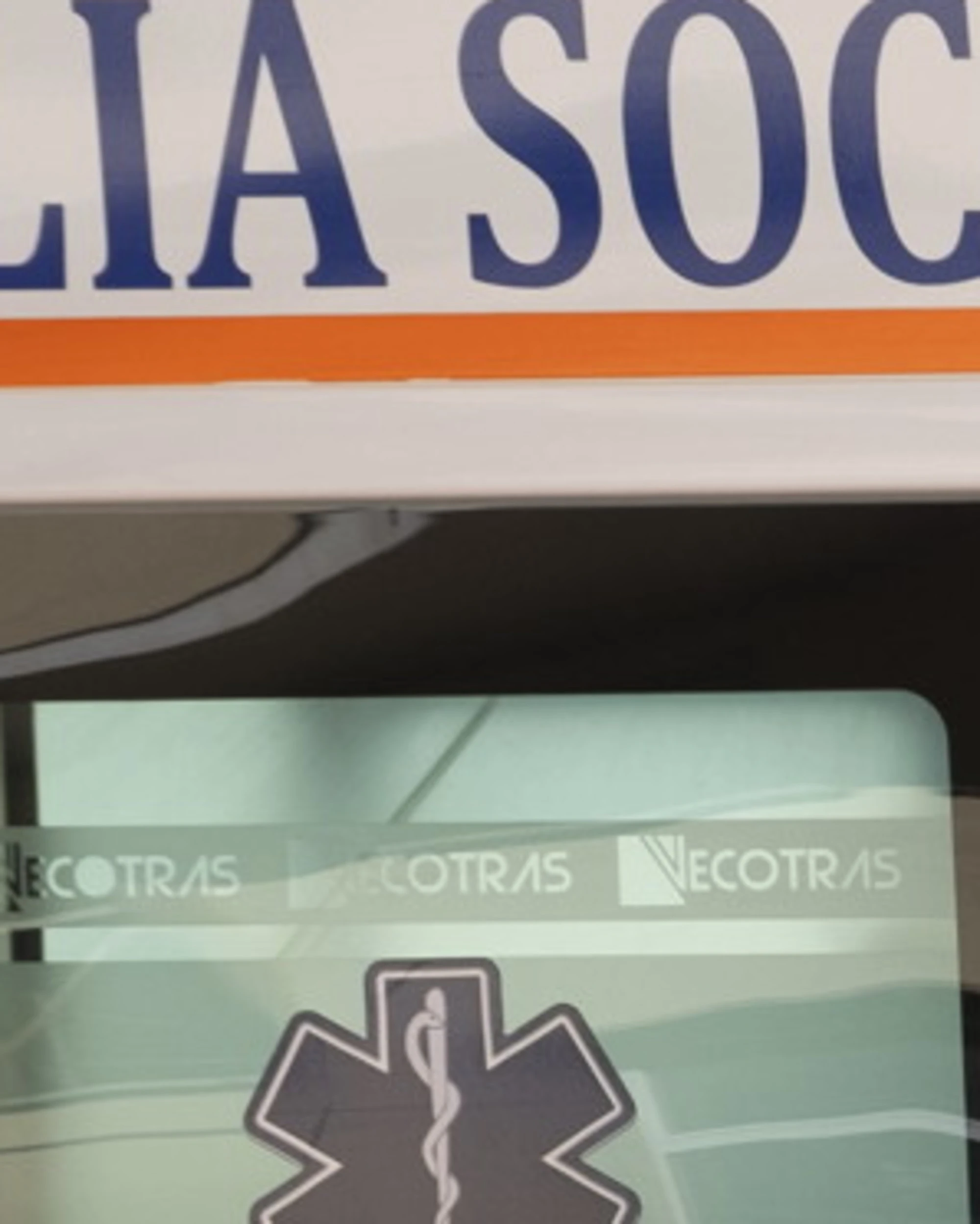 Ardea, auto travolge due pedoni: un morto. Il dettaglio sconvolgente