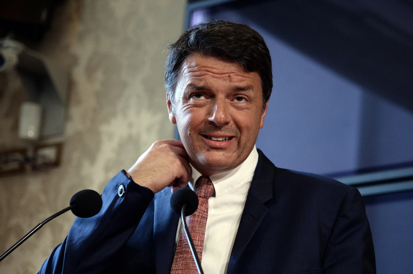 Matteo Renzi, i sondaggi danno il suo partito attorno al 5%: "Potrebbe entrare in concorrenza con Conte"