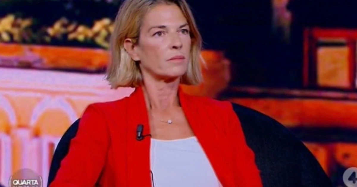 Claudio Borghi attacca Claudia Fusani: "Il Mes è debito", l'affondo del leghista