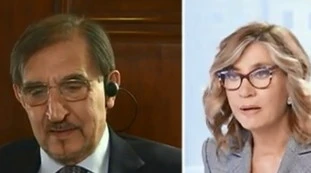 Ignazio La Russa a L'aria che tira: "Siamo conigli. Come loro...". Myrta Merlino allibita: "Oh Gesù"