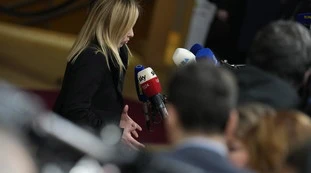 Giorgia Meloni "commossa fino alle lacrime": la reazione inaspettata