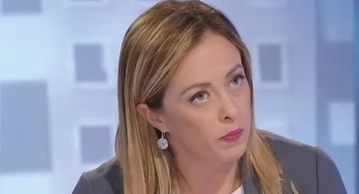 Giorgia Meloni contro Gianni Cuperlo: "Mes? Studia prima di pontificare, che figuraccia"