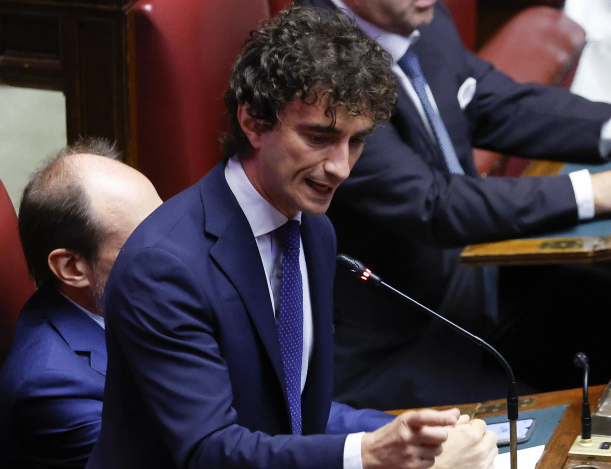 Covid, Bignami inchioda Giuseppe Conte: "Noi ci siamo anche a Ferragosto"