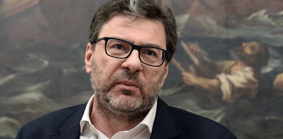 Giancarlo Giorgetti, Umberto Bossi ammette: "Il suo è un ruolo chiave, deve indirizzare Matteo Salvini"