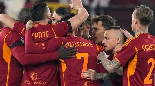 Serie A, la Roma continua il suo volo verso l'Europa: Cagliari travolto 4 a 0