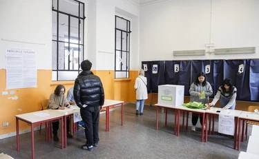 Cascina, tragedia al seggio: come muore una 87enne dopo il voto