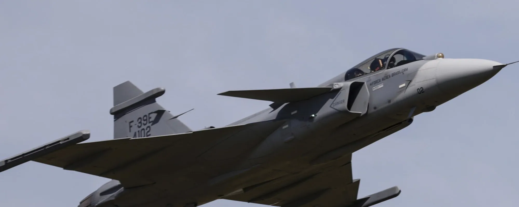 "Il super caccia è morto": rottura Parigi-Berlino