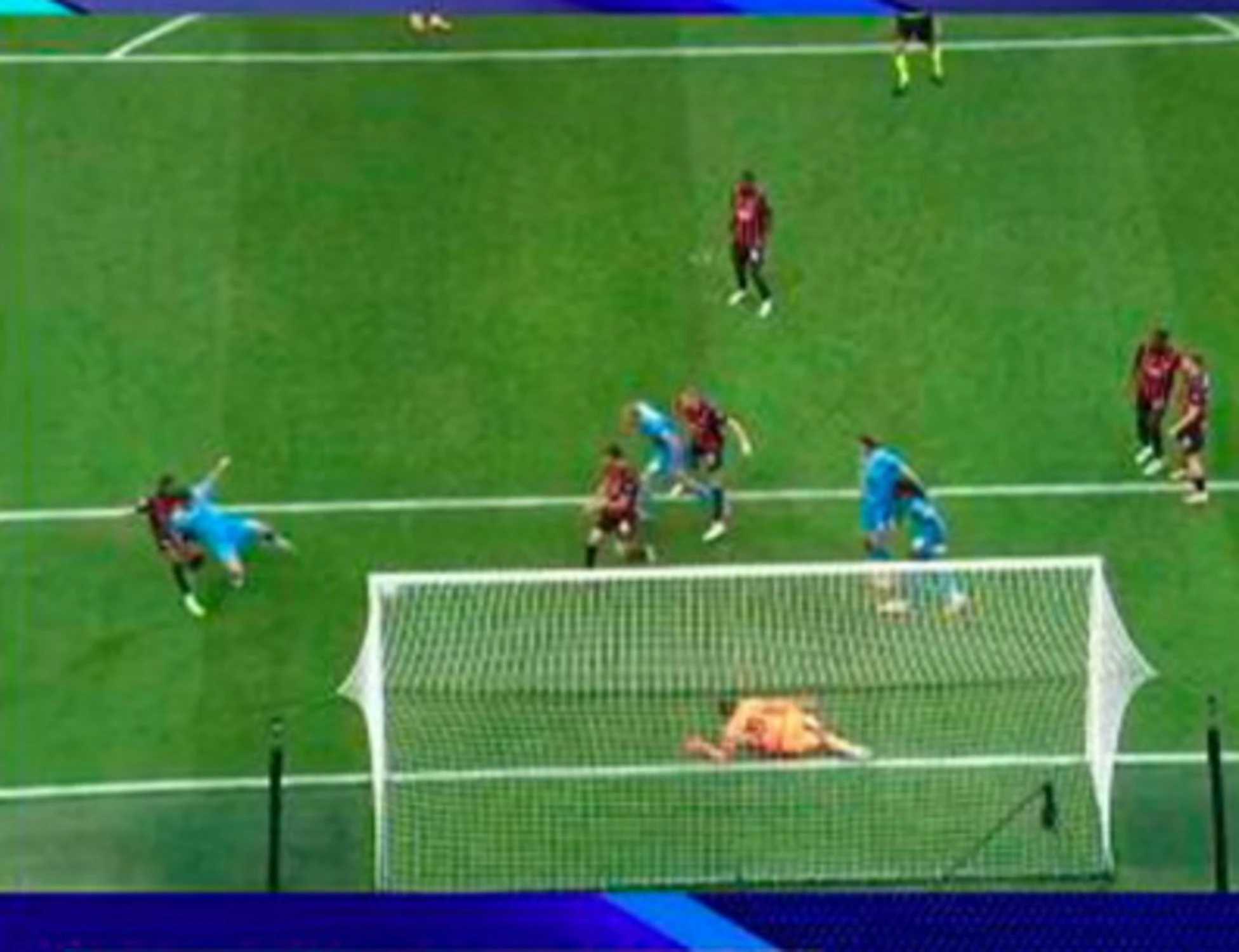 Milan-Napoli, Estupinian espulso e costretto a pagare: in spogliatoio...