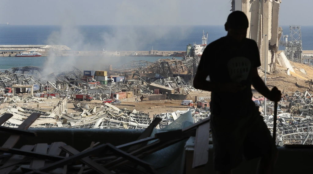 Beirut, Hezbollah accusa Israele: "È stato un sabotaggio, gravi conseguenze politiche dopo la catastrofe"