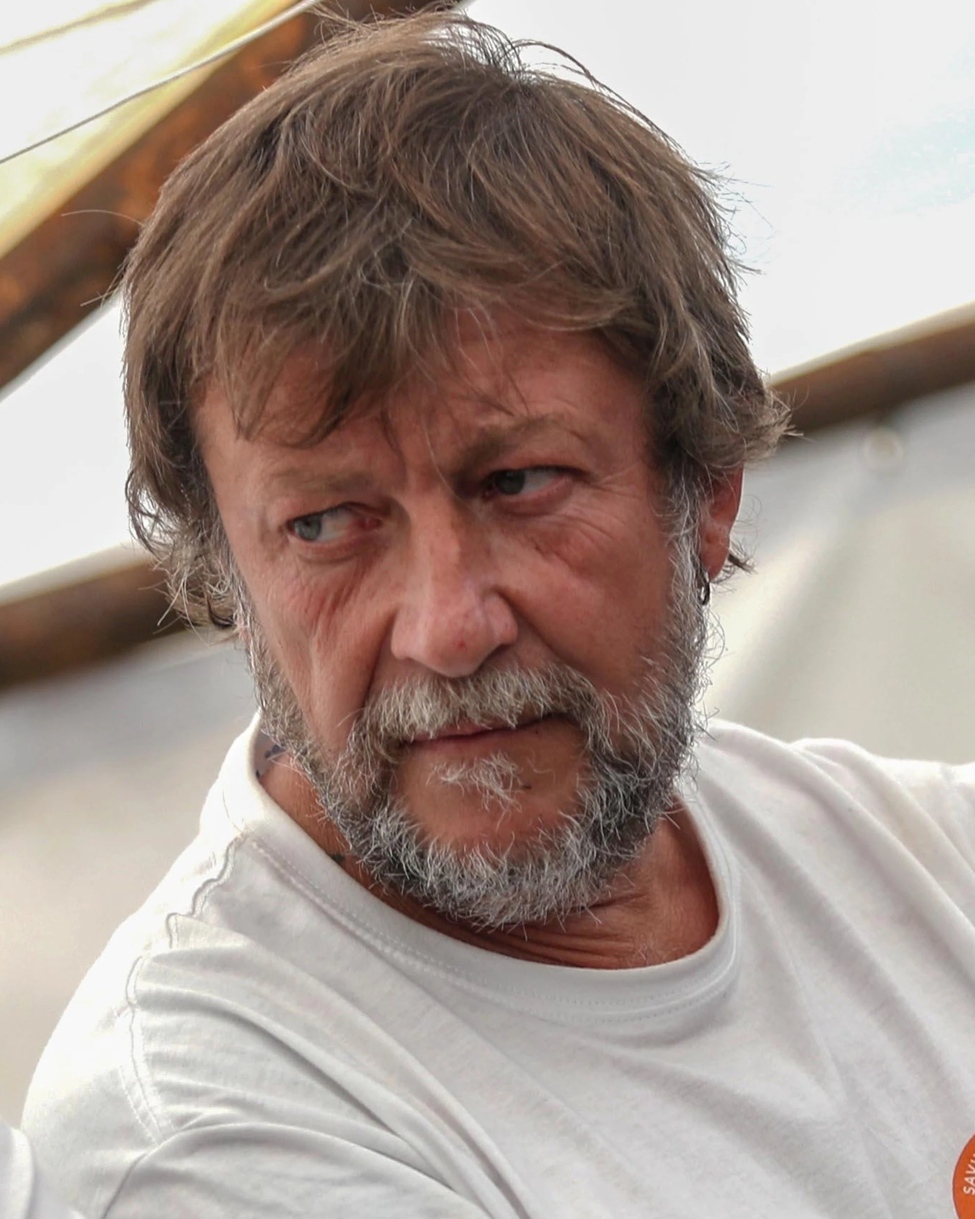 Mare Jonio, Luca Casarini a processo: "Lucrava sui migranti"