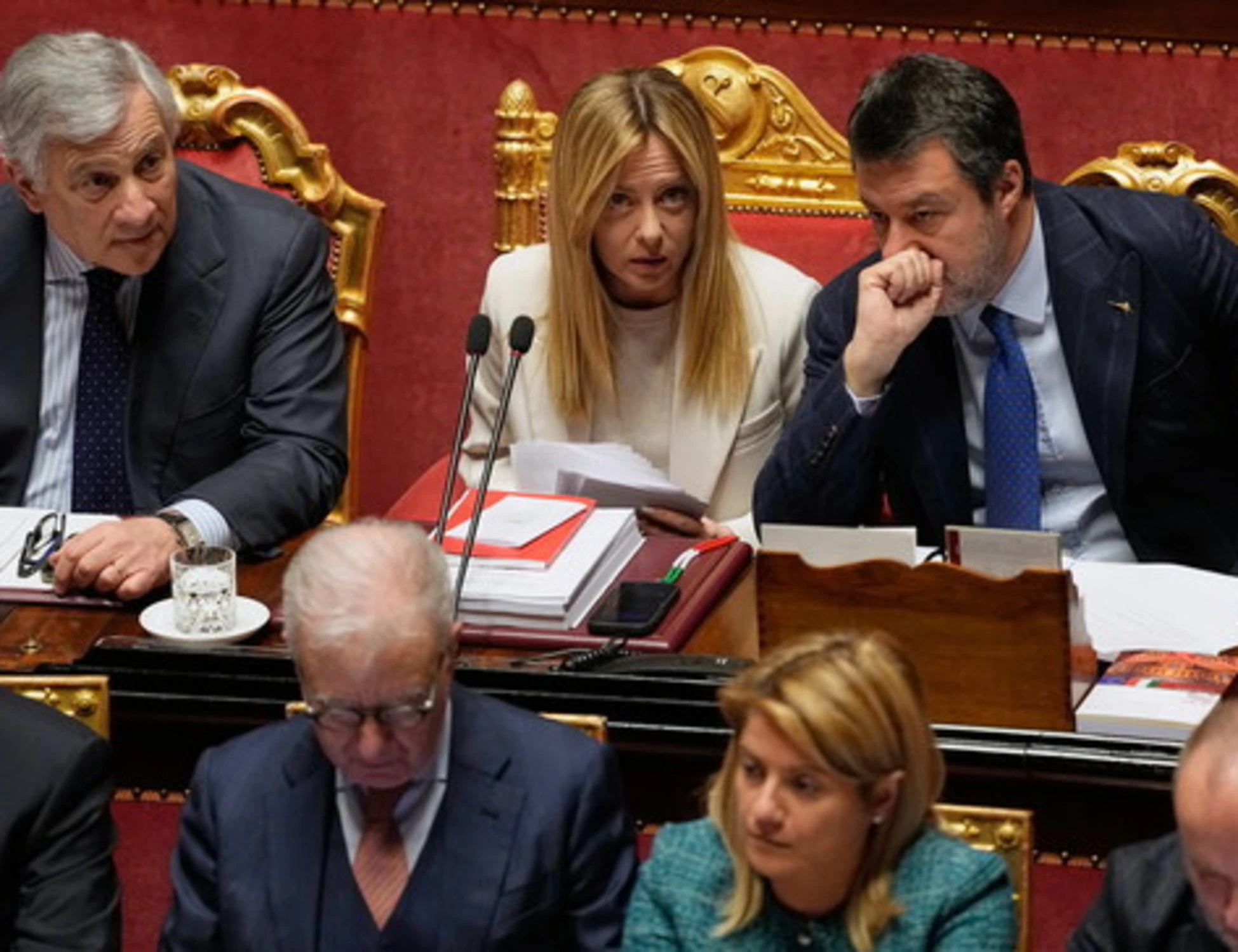 Il centrodestra tira dritto: Salvini e Tajani allontanano il voto anticipato