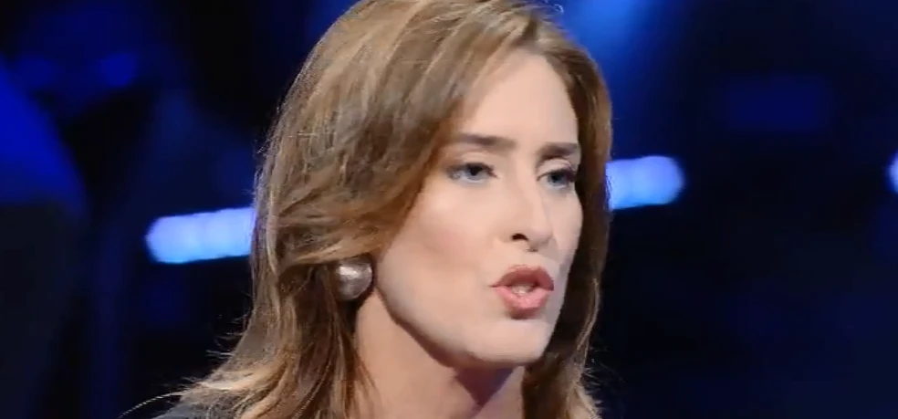 Non è l'Arena, Maria Elena Boschi sull'immigrazione: "Gli sbarchi non sono aumentati". E il pubblico insorge